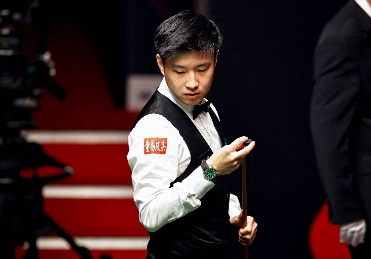 载着他们的 载着他们的