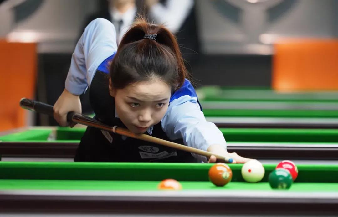 赖因德斯为 赖因德斯为